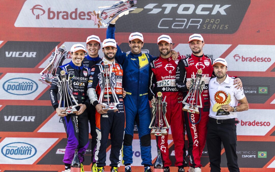 Sérgio Sette Câmara e Lucas Di Grassi vencem a Endurance da Stock Car